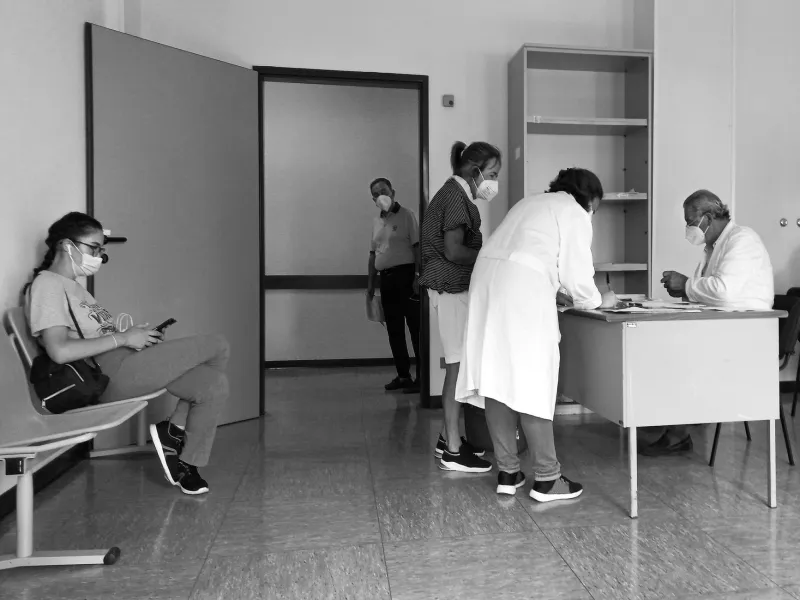 Pensione in corsia: quando l'esperienza sanitaria diventa dono per la Sicilia